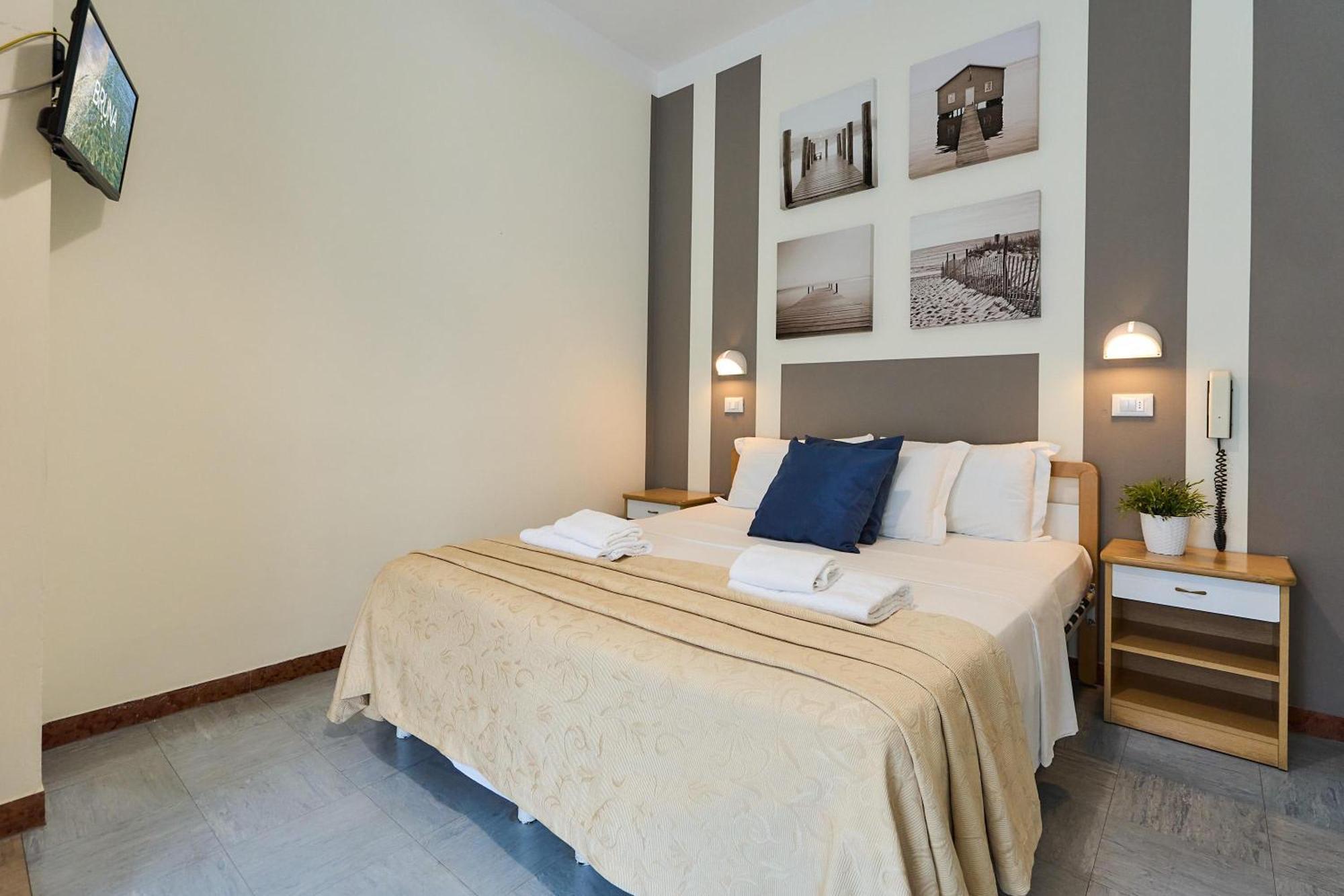 Hotel Bruna B&B ミラノ・マリッティマ エクステリア 写真