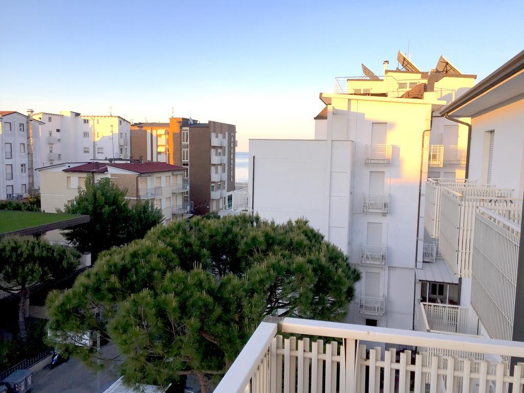 Hotel Bruna B&B ミラノ・マリッティマ エクステリア 写真