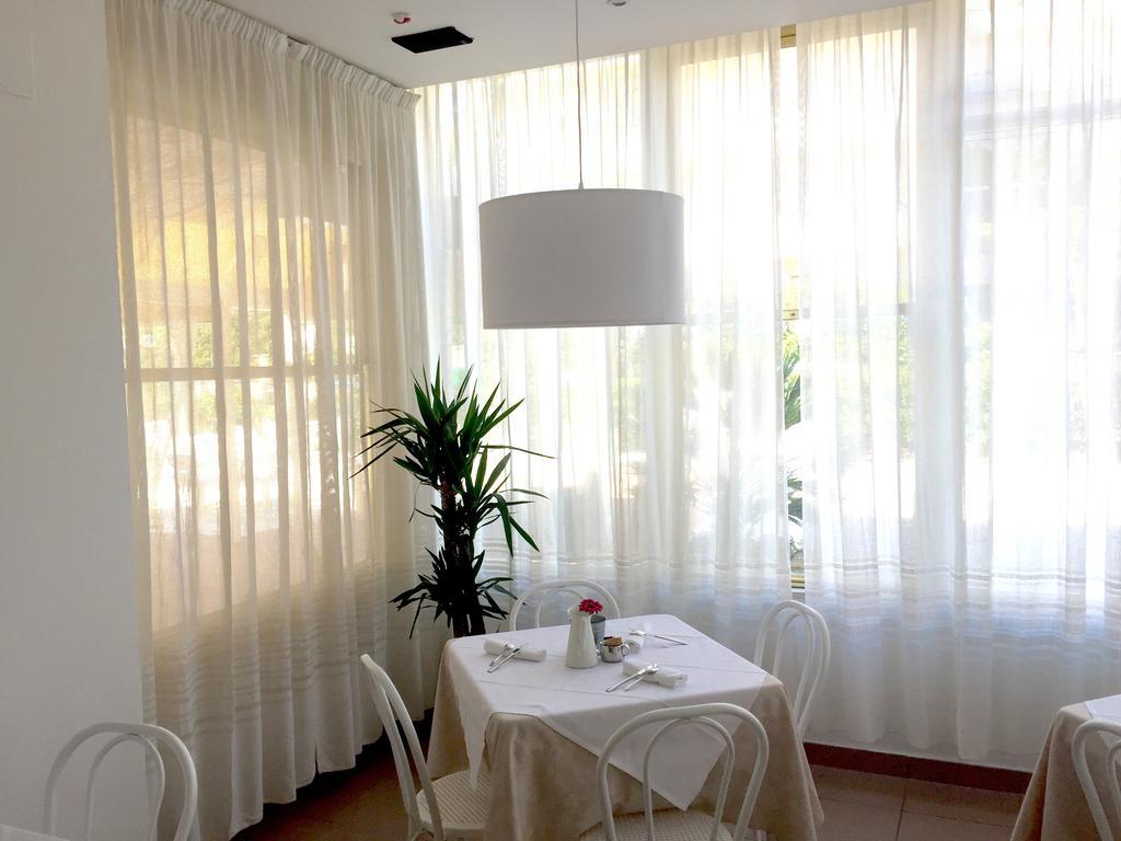 Hotel Bruna B&B ミラノ・マリッティマ エクステリア 写真